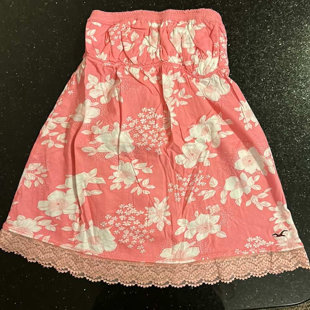 Hollister strapless top size small
